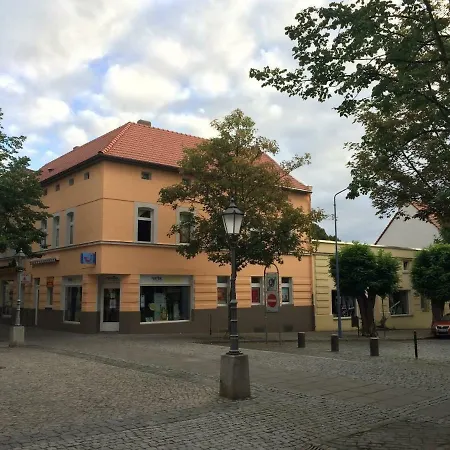 Linde Franke * Bernburg (Saale)